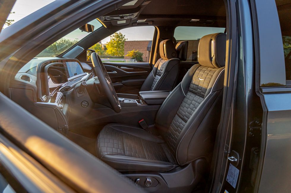 2023 cadillac escalade