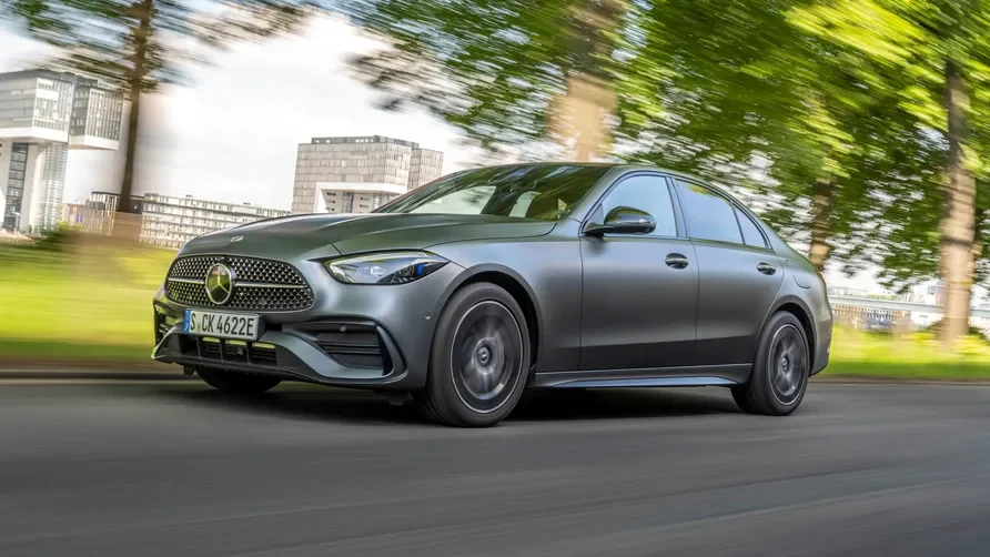 Mercedes C300e hybrid