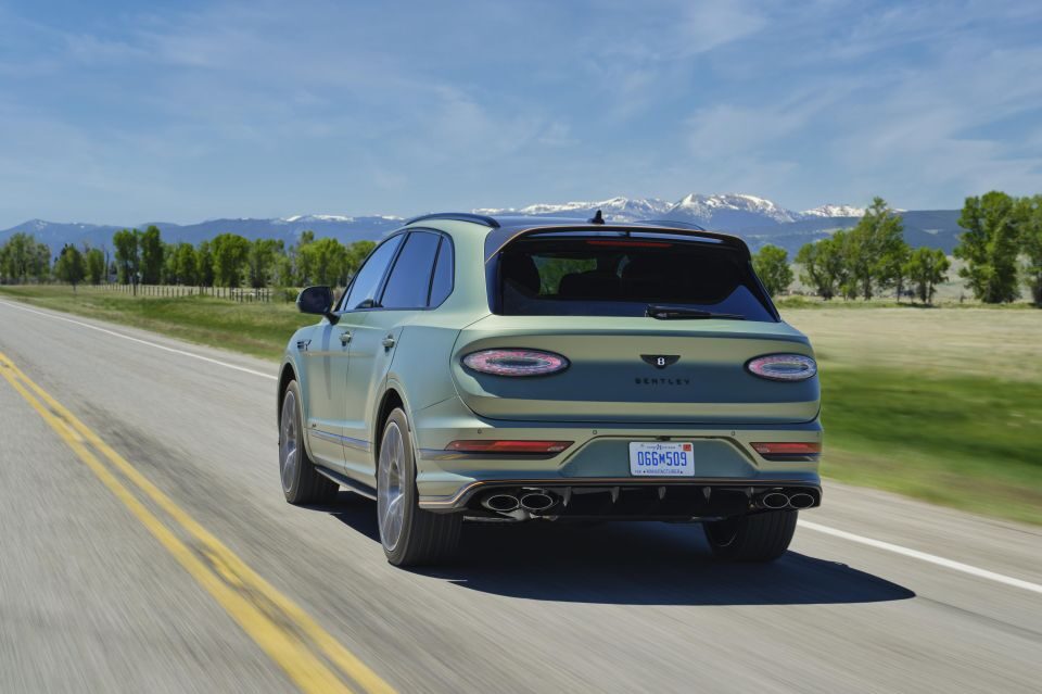 2026 Bentley Bentayga Speed